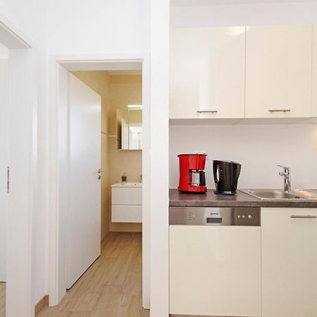 Apartment Laura ปริฟลากา ภายนอก รูปภาพ